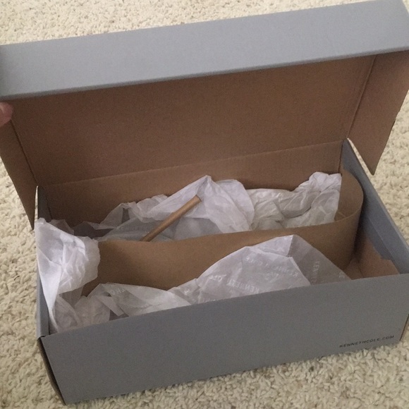 Reaction Kenneth Cole KAM-ERA Black shoes US 8.5 - Picture 5 of 6